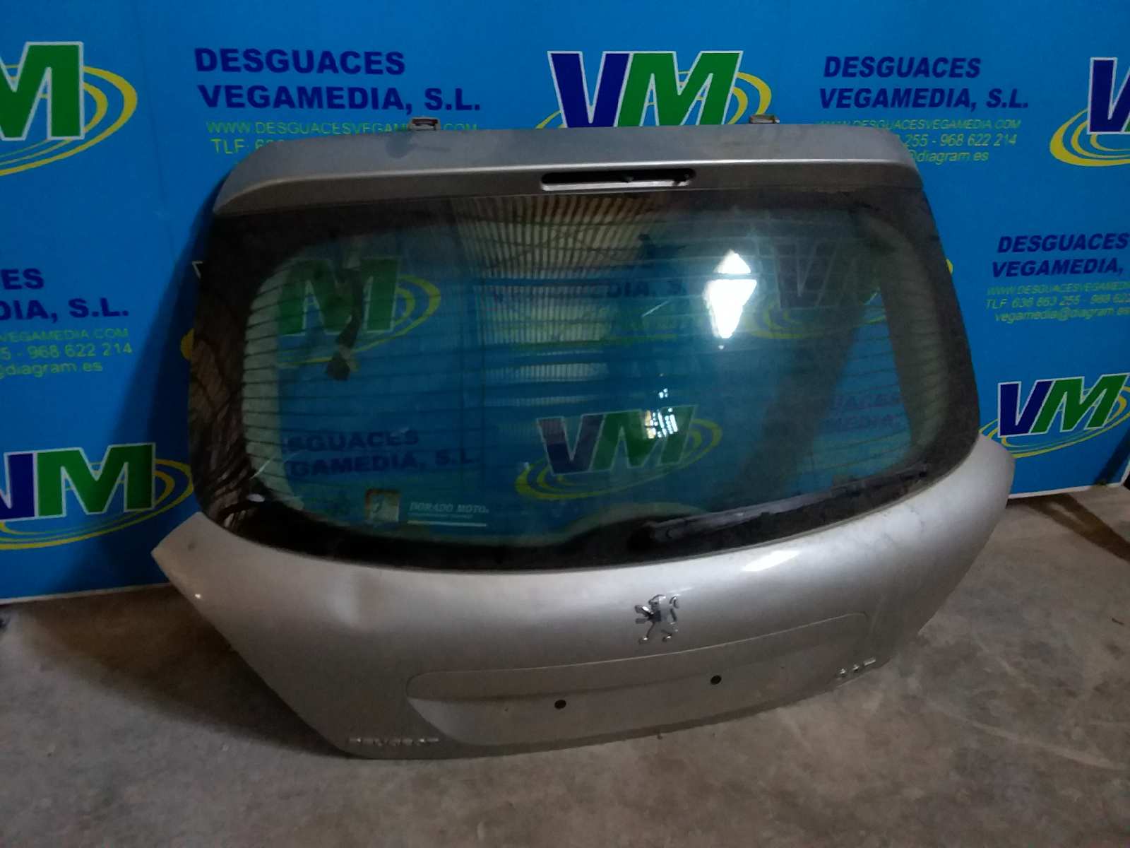 Porton trasero, foto 1 de 2