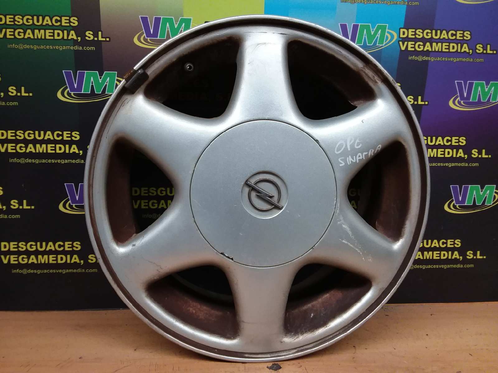 Llanta, foto 1 de 1
