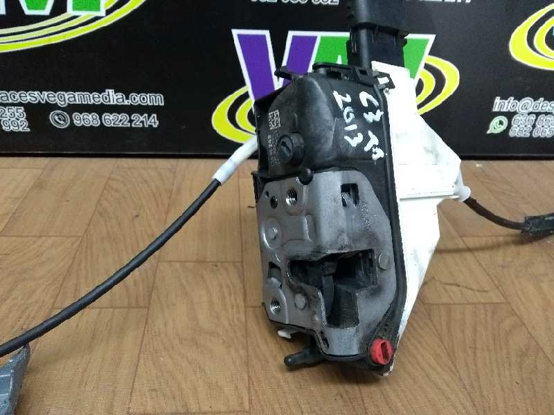 Cerradura puerta trasera izquierda