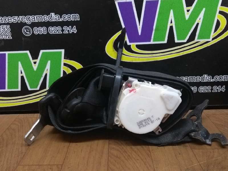 Cinturon seguridad delantero derecho