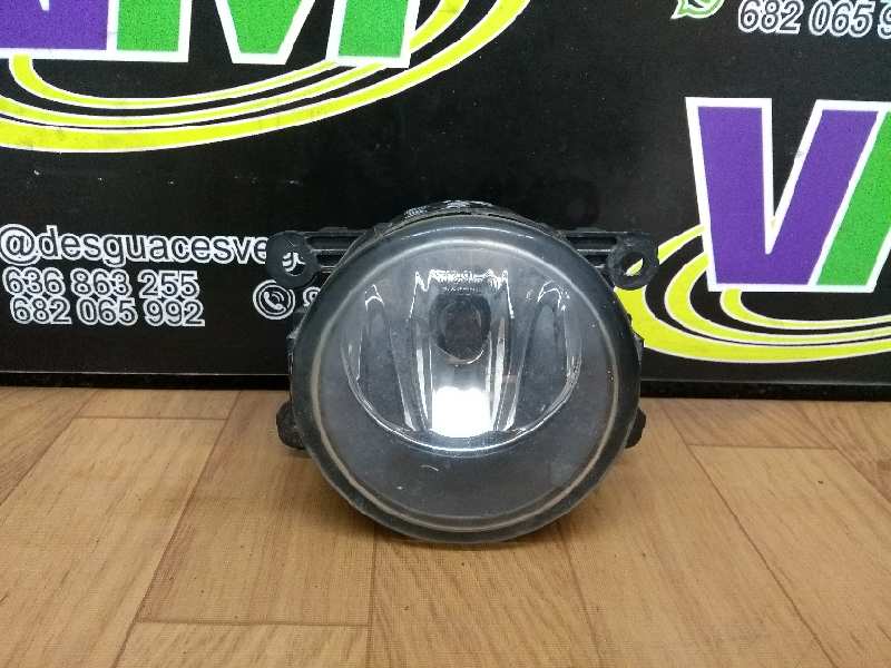 Faro antiniebla derecho, foto 1 de 2