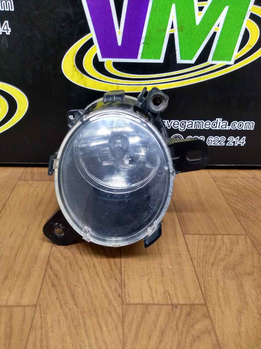 Faro antiniebla derecho