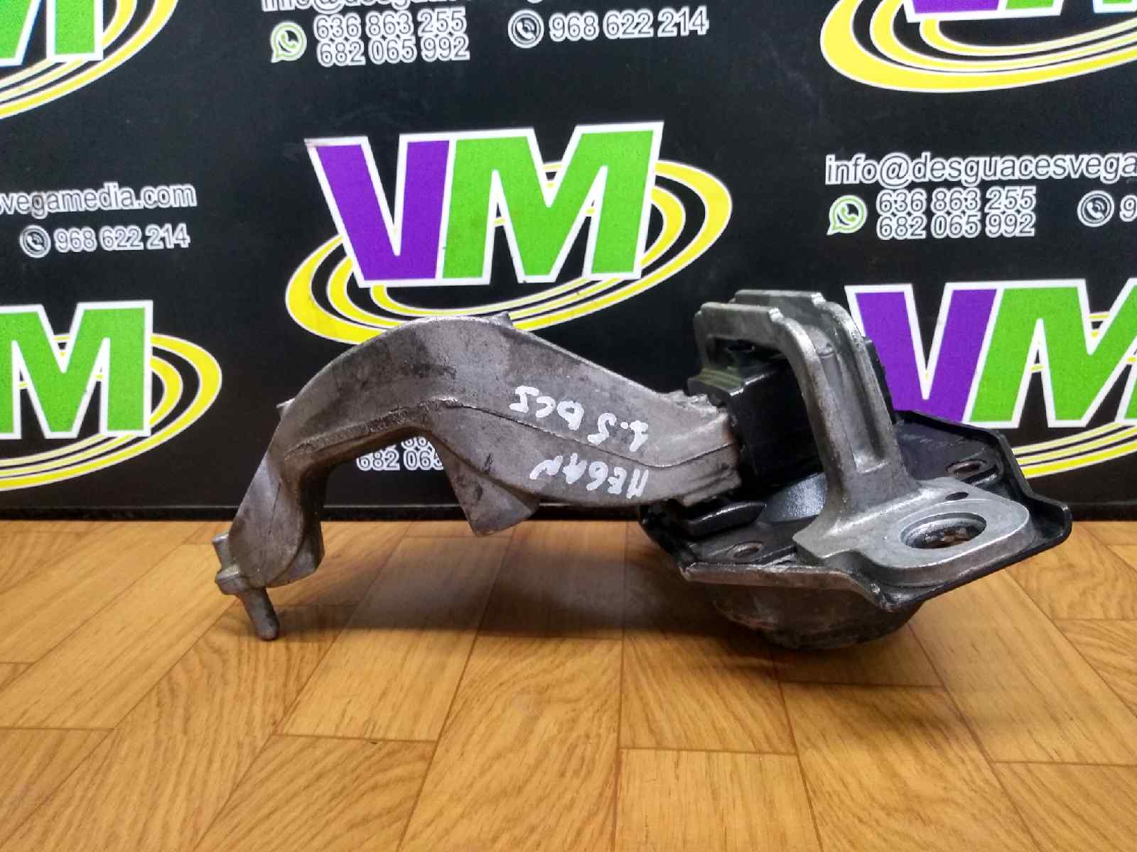Soporte motor derecho, foto 1 de 2