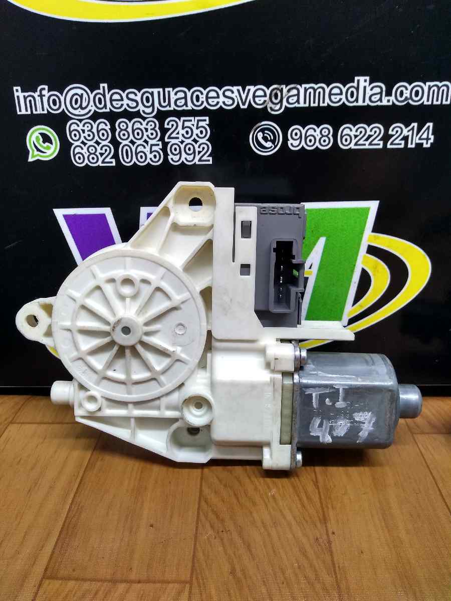 Motor elevalunas trasero izquierdo, foto 1 de 1