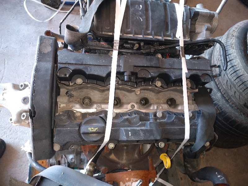 Moteur complet, photo 1 sur 4