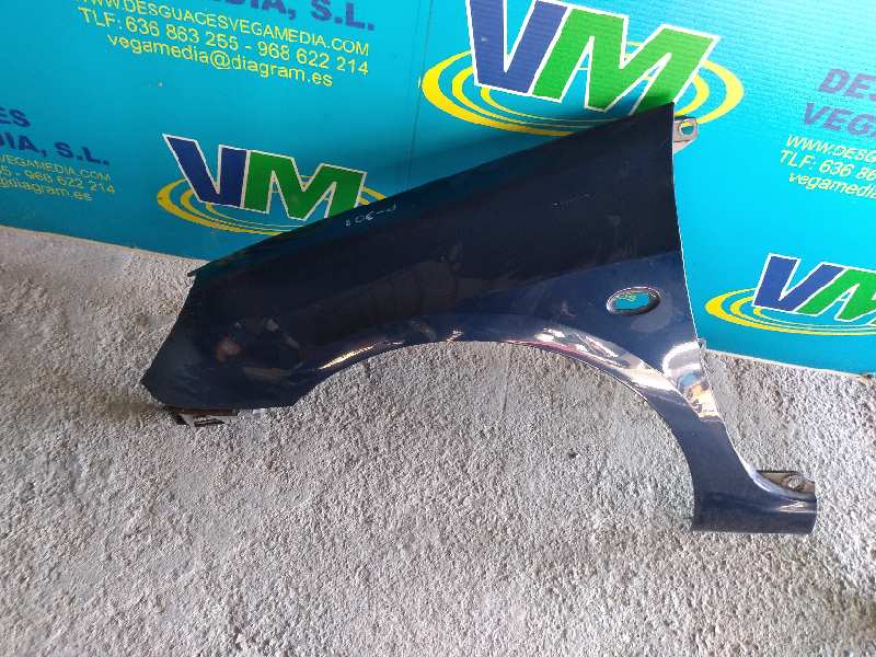 Front left wing, photo 1 of 1