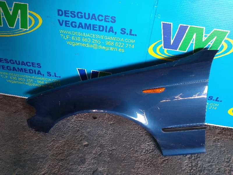Parafango anteriore sinistro, foto 1 di 7