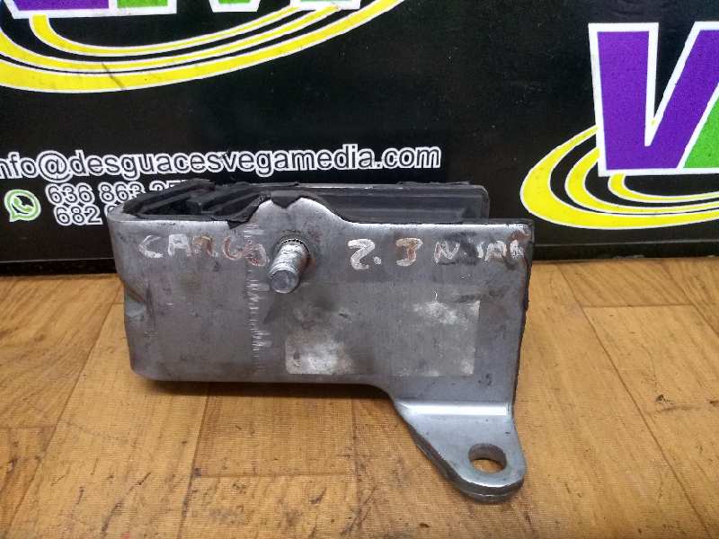 Soporte motor delantero