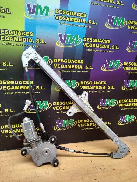 Elevalunas delantero derecho