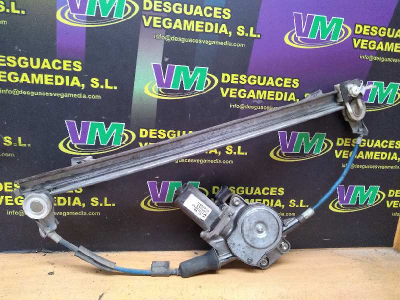 Elevalunas delantero derecho