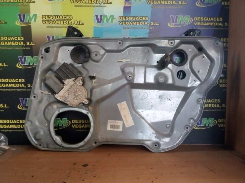 Front right window regulator, photo 1 of 3