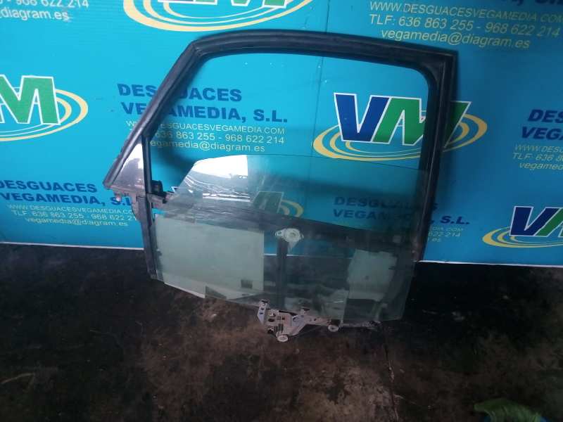 Elevalunas trasero derecho, foto 1 de 2