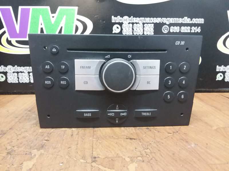 Sistema audio / radio cd, foto 1 de 3