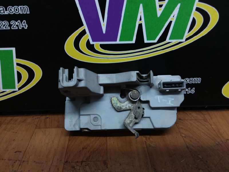 Cerradura puerta trasera izquierda, foto 1 de 3