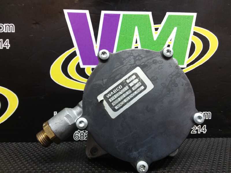Vacuum pump, photo 1 of 2