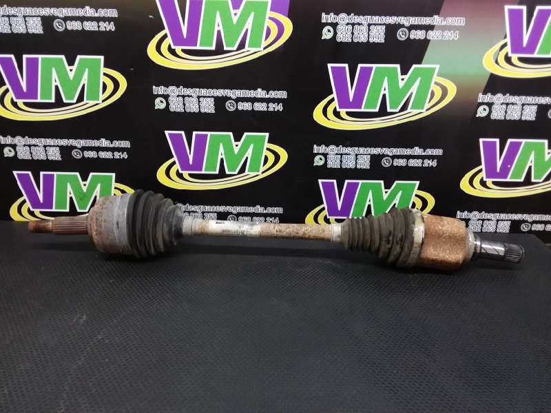 Front left drive shaft, photo 1 of 3