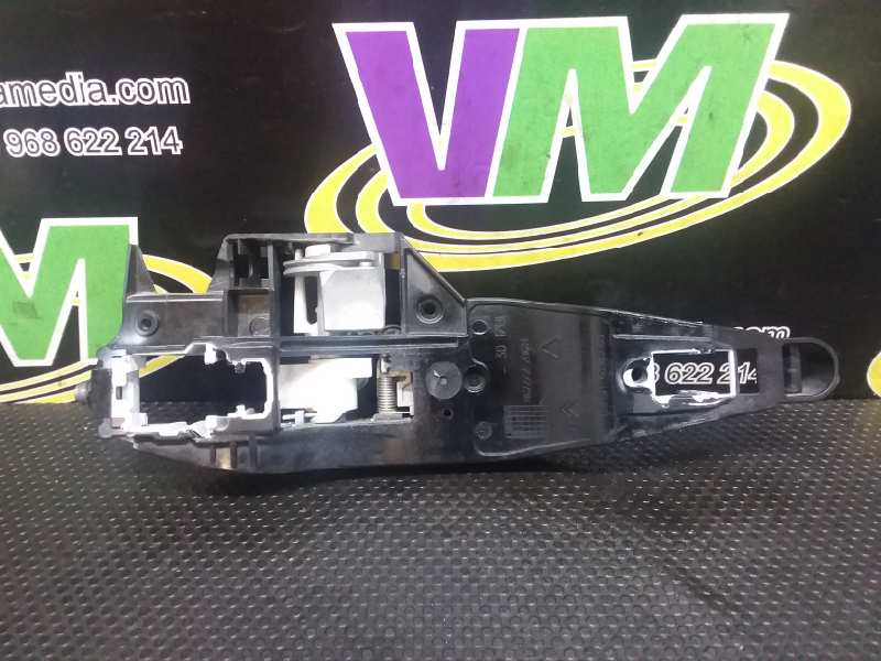 Cerradura puerta trasera derecha, foto 1 de 2