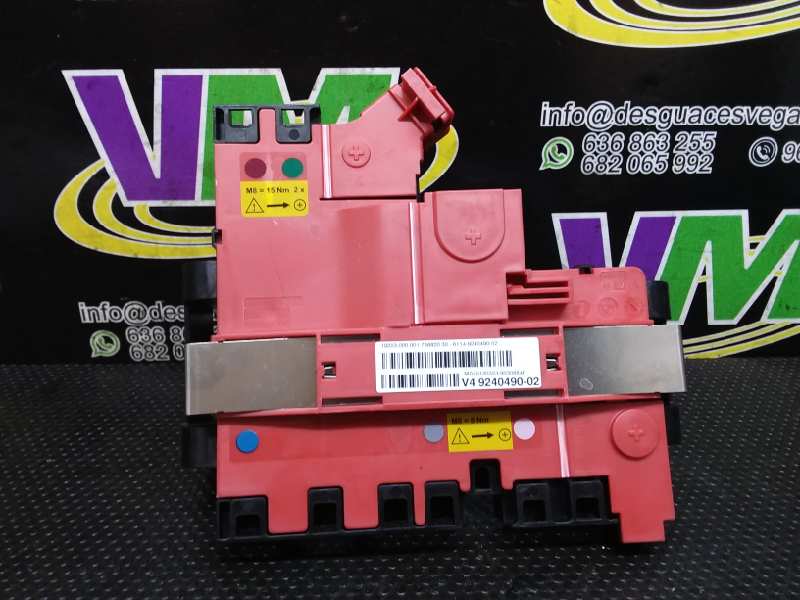 Caja reles / fusibles