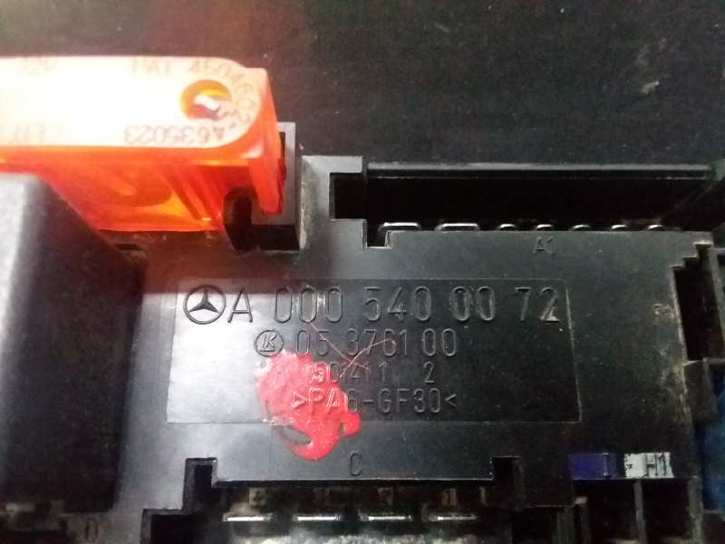 Caja reles / fusibles