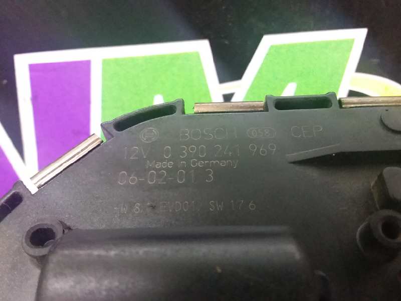 Front wiper motor, photo 1 of 4