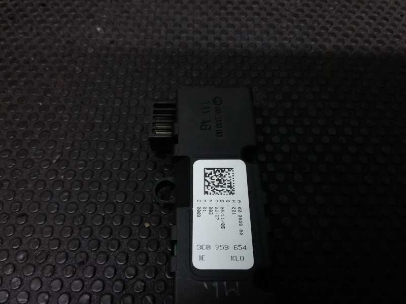 Sensor