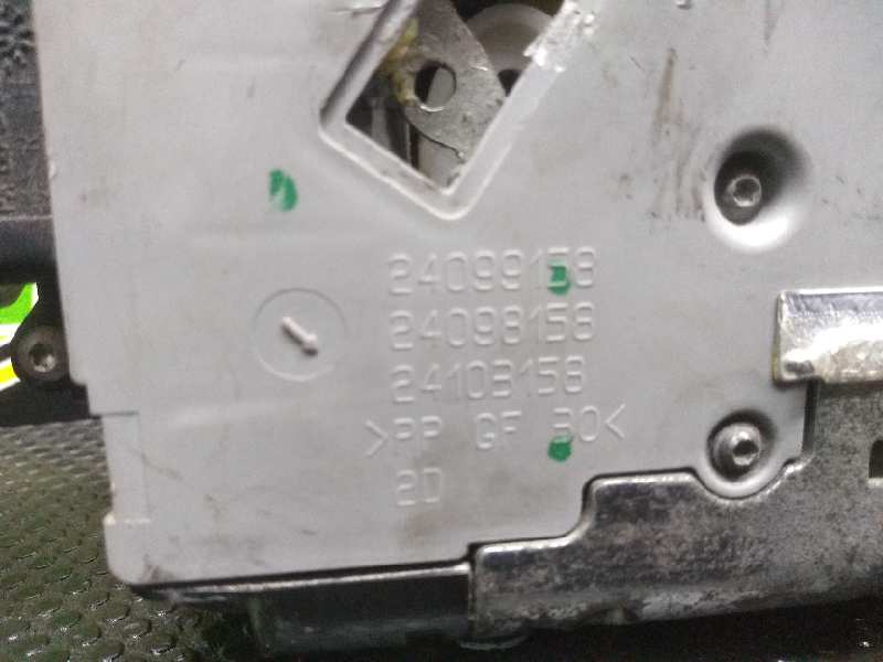 Cerradura puerta trasera derecha