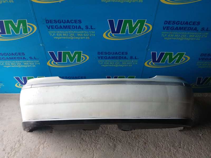 Paragolpes trasero, foto 1 de 4