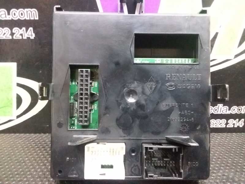 Caja reles / fusibles