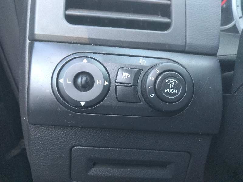 Mando retrovisor, foto 1 de 1