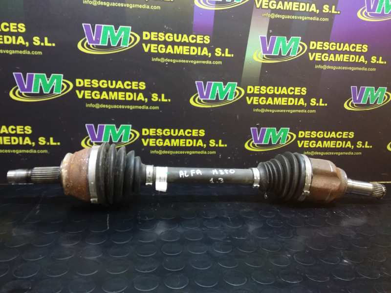 Transmision delantera izquierda, foto 1 de 1