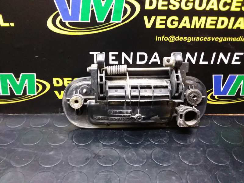 Maneta exterior delantera derecha, foto 1 de 2