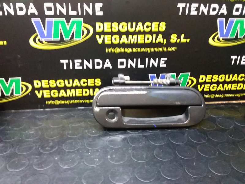 Maneta exterior delantera derecha
