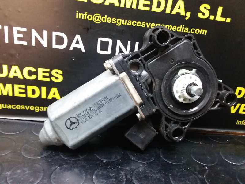 Motor elevalunas delantero derecho