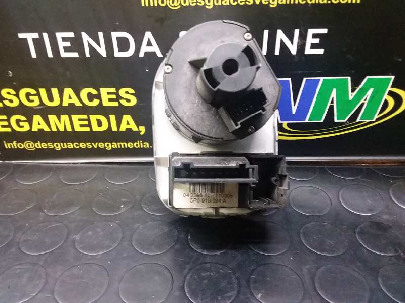 Mando luces, foto 1 de 2
