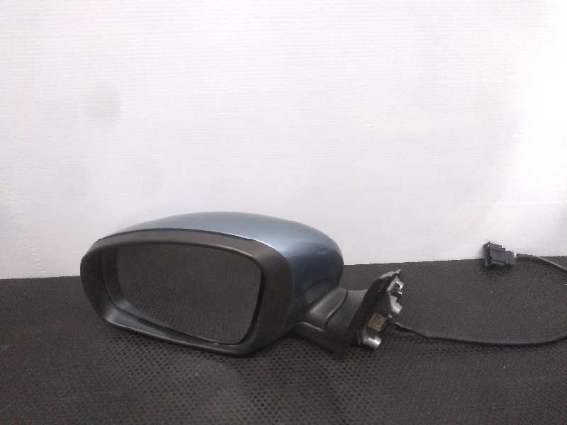 Retrovisor izquierdo