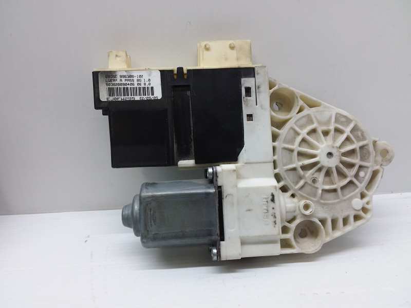 Motor elevalunas delantero derecho