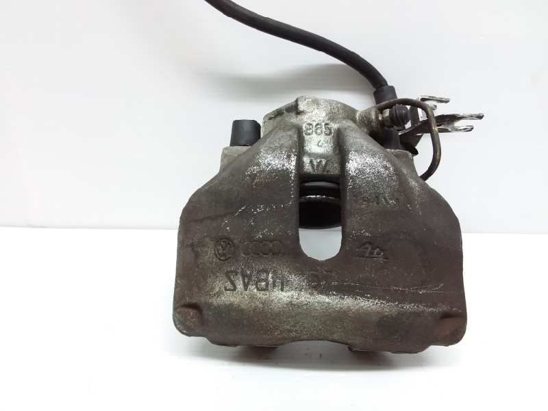 Front right brake caliper, photo 1 of 2