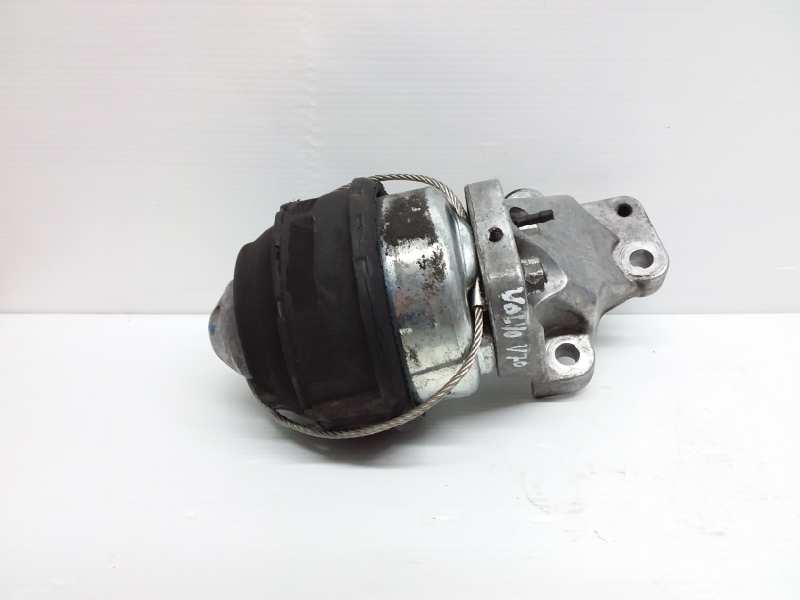 Soporte motor delantero, foto 1 de 3