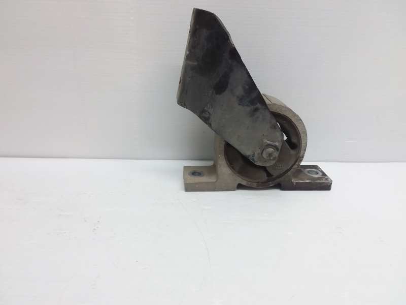 Soporte motor delantero