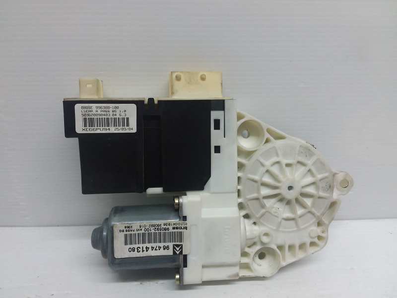 Motor elevalunas delantero derecho