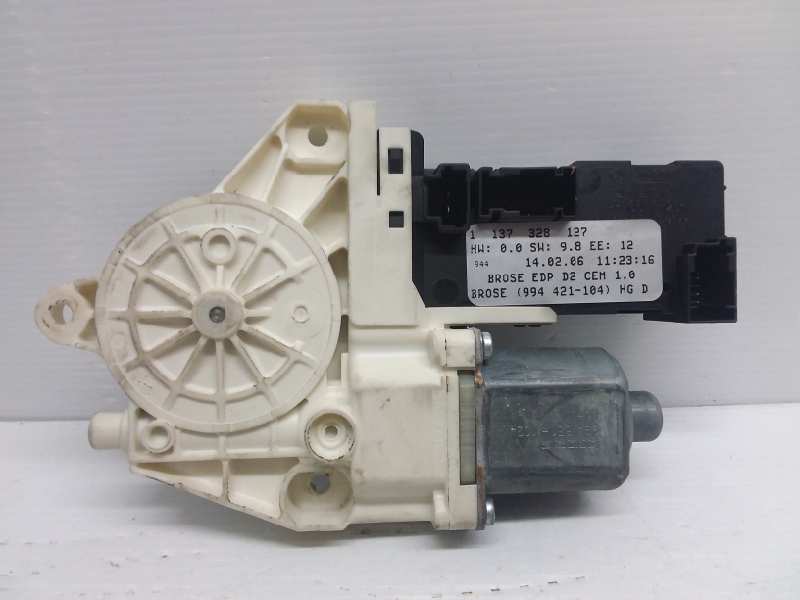 Motor elevalunas delantero derecho