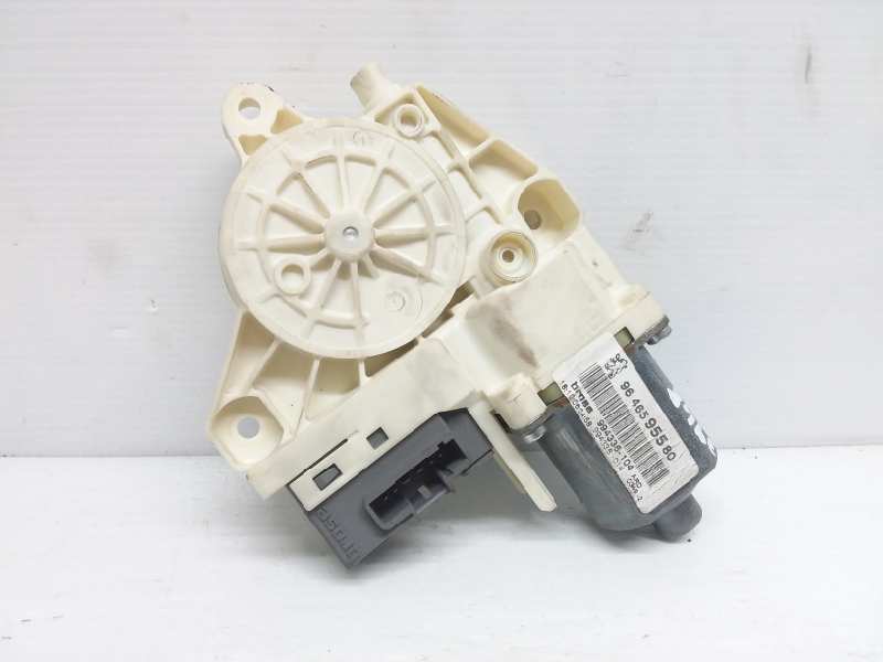 Front right window regulator motor, photo 1 of 2