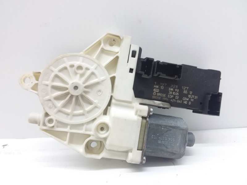 Motor elevalunas delantero derecho