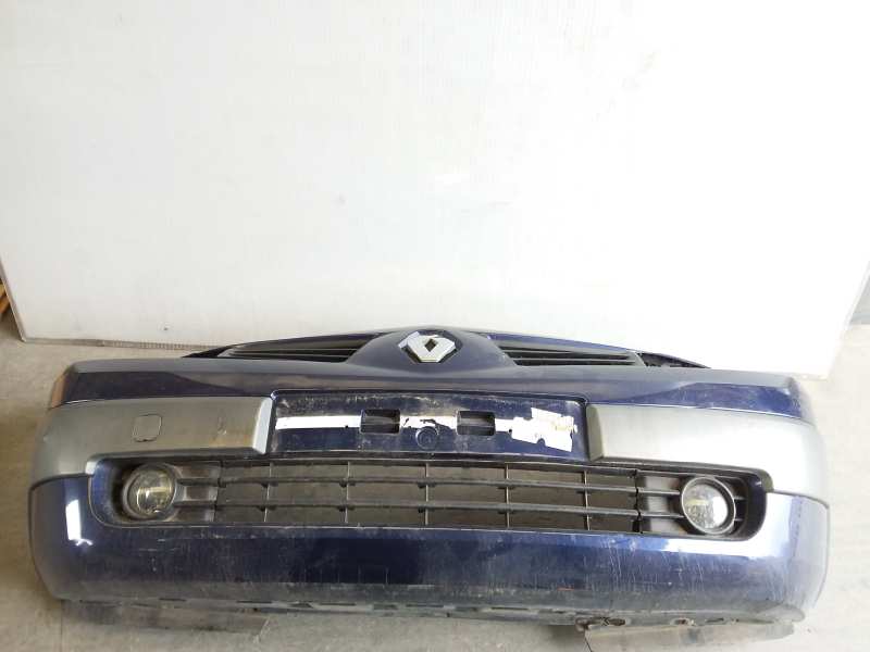 Paragolpes delantero