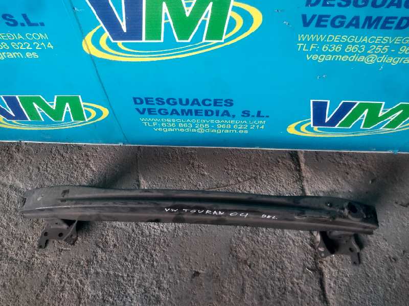 Refuerzo paragolpes delantero, foto 1 de 2