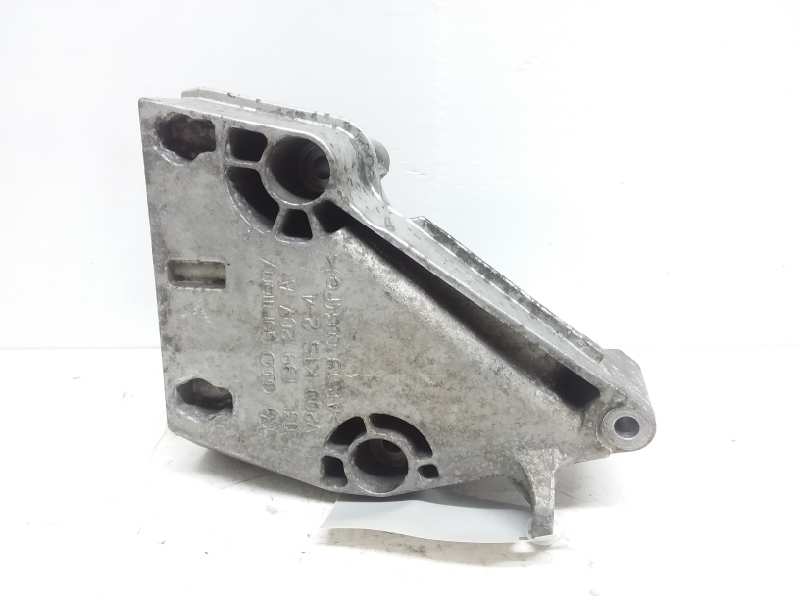 Soporte motor derecho, foto 1 de 3
