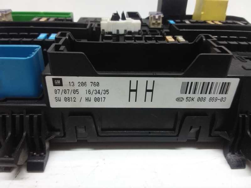 Caja reles / fusibles, foto 1 de 2