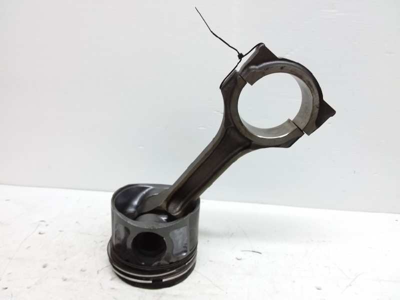 Piston, foto 1 de 2