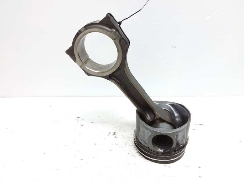 Piston, foto 1 de 2