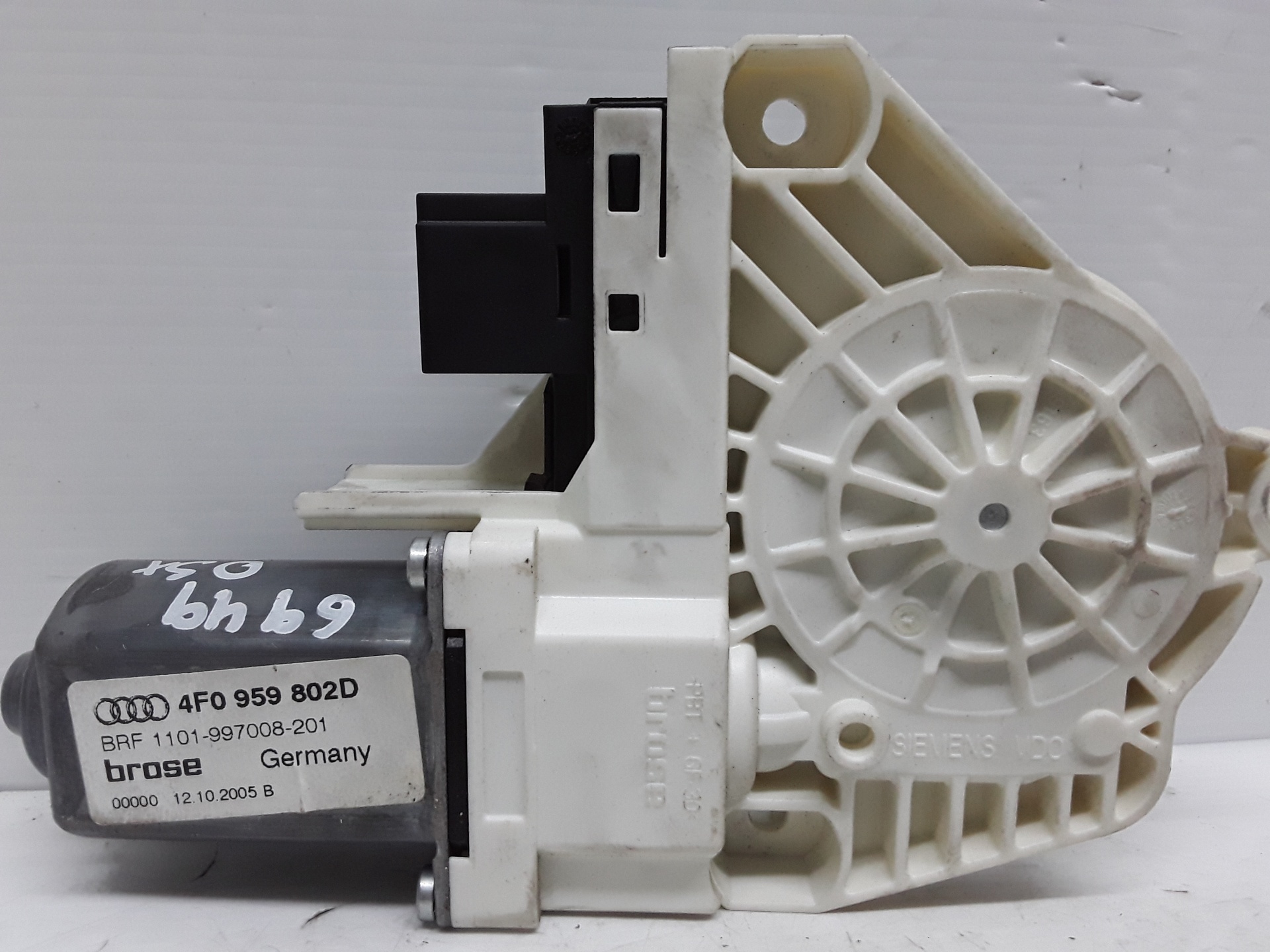 Motor elevalunas delantero derecho
